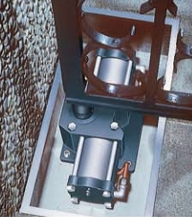 750 "Invisible" Swing Gate System