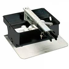 770 Underground Electro-Mechanical Operator